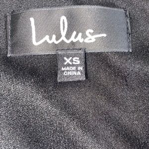 Lulu’s Black Lace Dress!